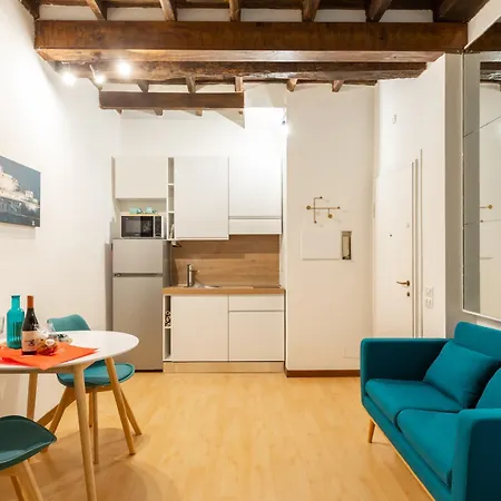 Lovely Nest By The Pantheon *